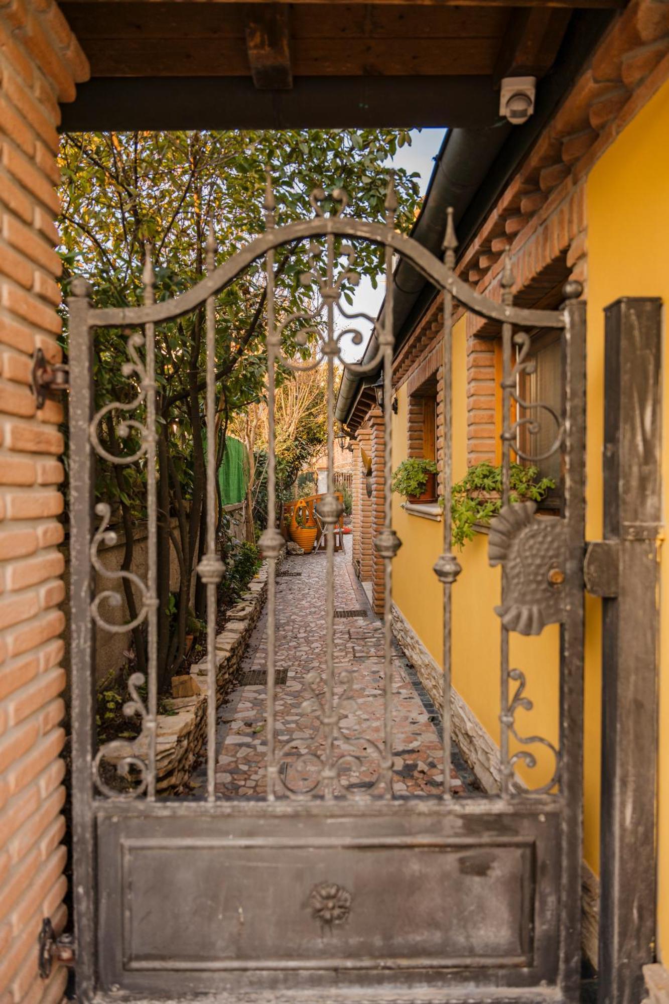 La Loggia Bed and Breakfast Comacchio Esterno foto