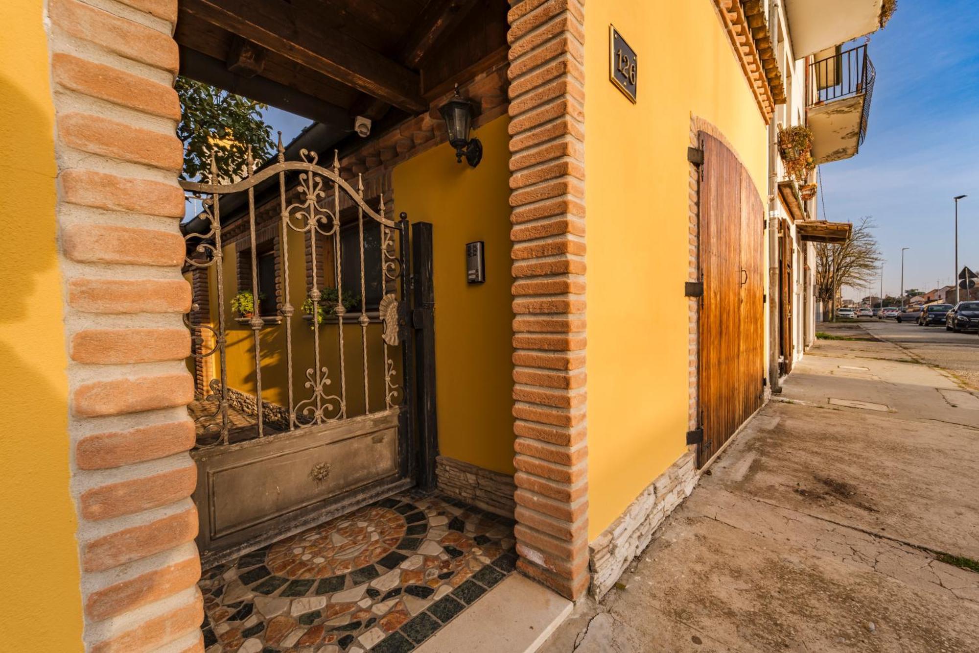 La Loggia Bed and Breakfast Comacchio Esterno foto